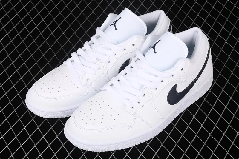 All categories Air Jordan Jordan series basketball shoes Air Jordan 1 Low New version Air Jordan 1 Low AJ1 Joe 1 low top leather cultural and leisure sports sneakers 553558-114